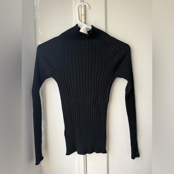 Charly Jumper - Picture 3 of 5